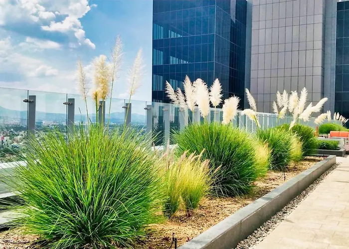 Stunning Polanco Ph Views, High Speed Wifi Apartment